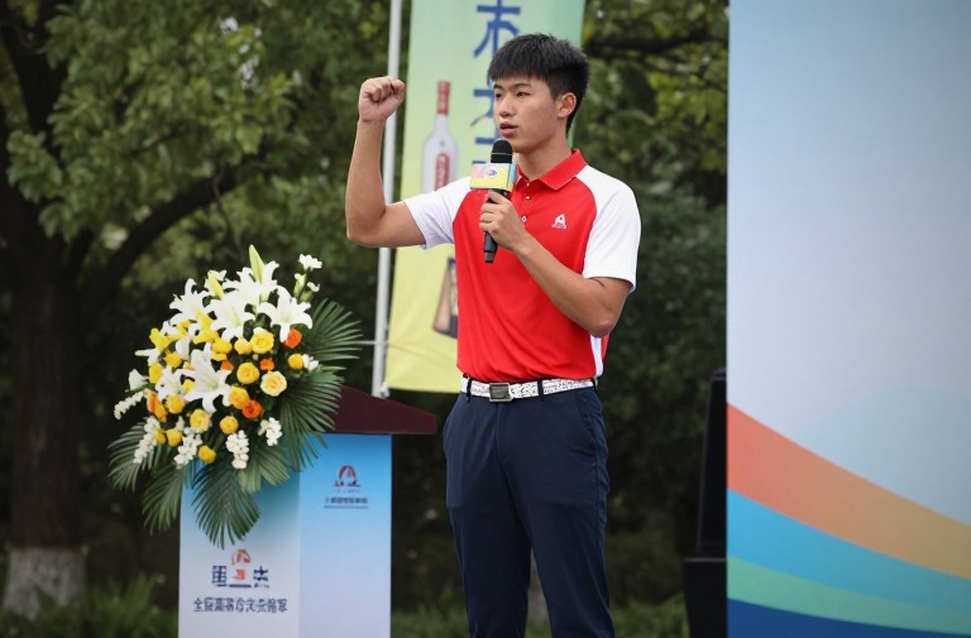 Adam Scott ở tuổi 46: Khi chiếc putter mới và ký ức East Lake vẽ nên bức tranh cuối cùng Adam Scott ở tuổi 46: Khi chiếc putter mới và ký ức East Lake vẽ nên bức tranh cuối cùng