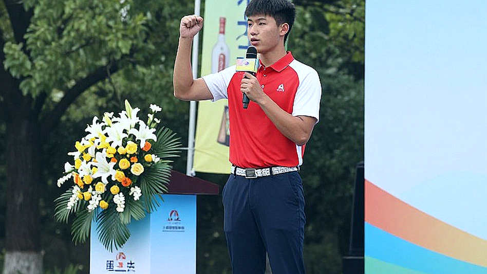 Tiger Woods có được lái xe golf? Câu hỏi làm bối rối luật sư quận trong buổi họp báo Tiger Woods có được lái xe golf? Câu hỏi làm bối rối luật sư quận trong buổi họp báo